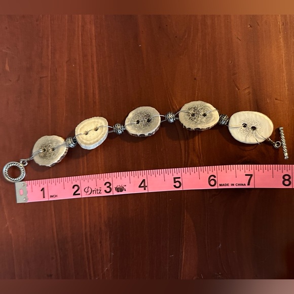 Beautiful Antler Slices & Wire Bracelet - Picture 5 of 5